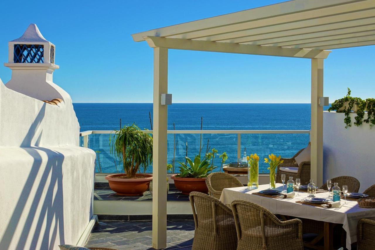 Casa Latino - Oceanfront - Luxury & Charming Villa- Jacuzzi At Rooftop By Dreamvillasالبوفيرا المظهر الخارجي الصورة